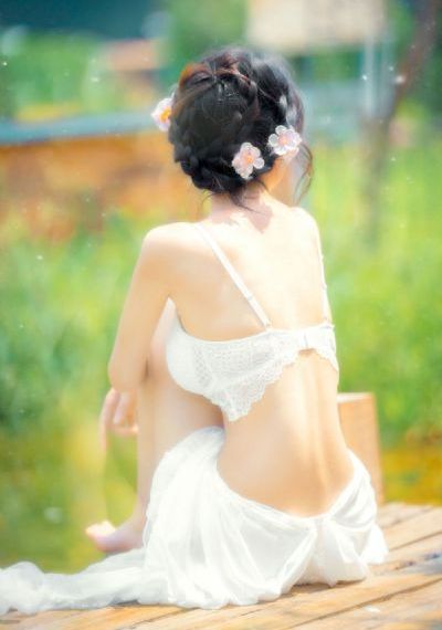 三里屯优衣库试衣间视频_超清全集免费播放