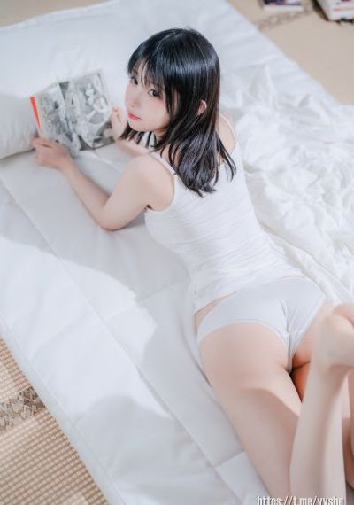 欧美另类vivox21老少配_国语迅雷下载